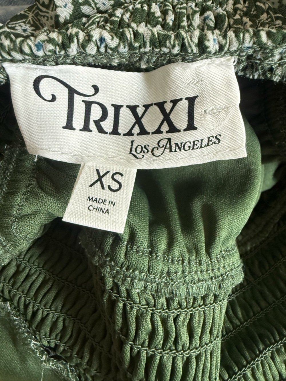 Trixxi Green Floral Maxi Dress with Puff Sleeves - Picture 2 of 4